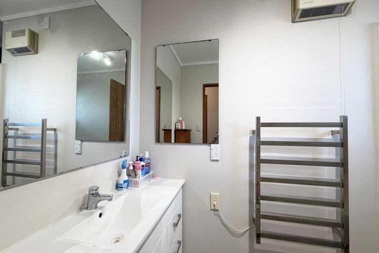 Photo of property in 3/78 Nile Road, Milford, Auckland, 0620