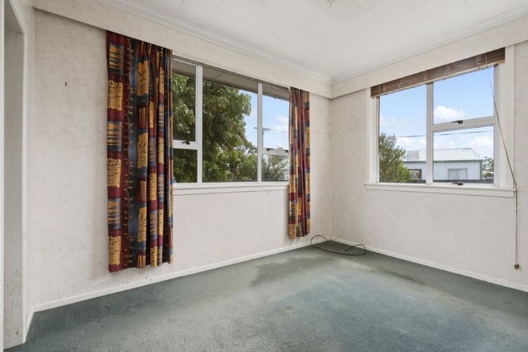 Photo of property in 10a Tate Road, Brixton, Waitara, 4382