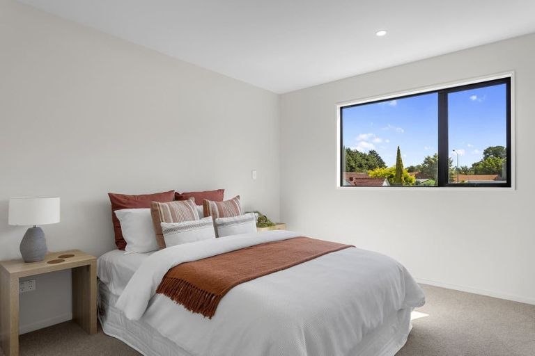 Photo of property in 3/29 Main South Road, Sockburn, Christchurch, 8042