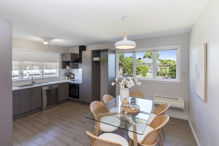 Photo of property in 9 Greenwood Close, Mairehau, Christchurch, 8013