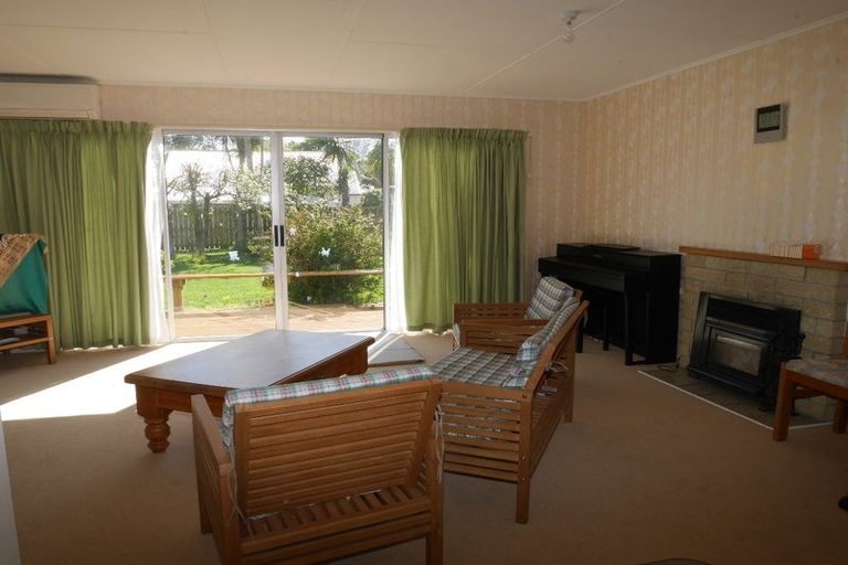 Photo of property in 43 Manawa Avenue, Raumati Beach, Paraparaumu, 5032