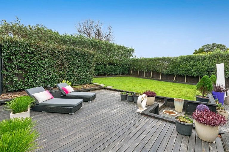 Photo of property in 37 Killarney Avenue, Torbay, Auckland, 0630