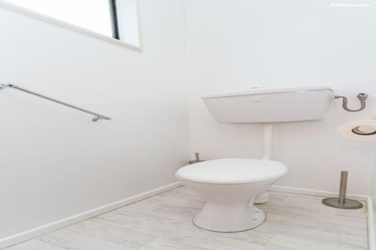 Photo of property in 48 Wesley Street, South Dunedin, Dunedin, 9012