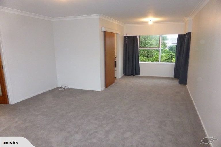 Photo of property in 2/27 Corunna Road, Milford, Auckland, 0620