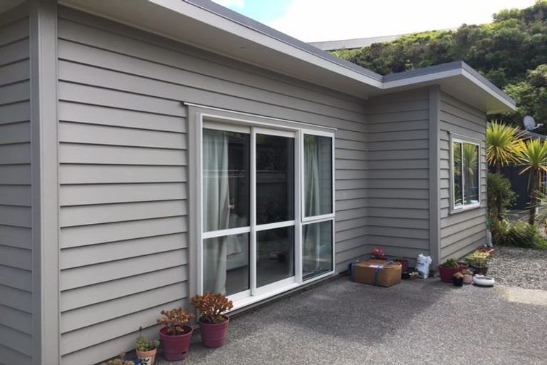 Photo of property in 142 Fraser Avenue, Johnsonville, Wellington, 6037