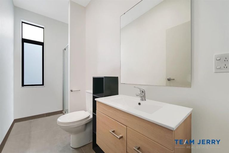 Photo of property in 55 Battalion Drive, Papakura, 2110