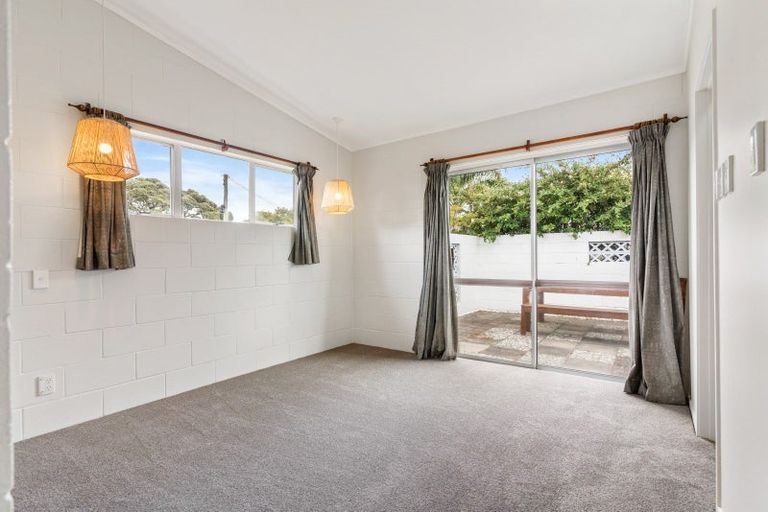 Photo of property in 100a Tamaki Road, Whangamata, 3620