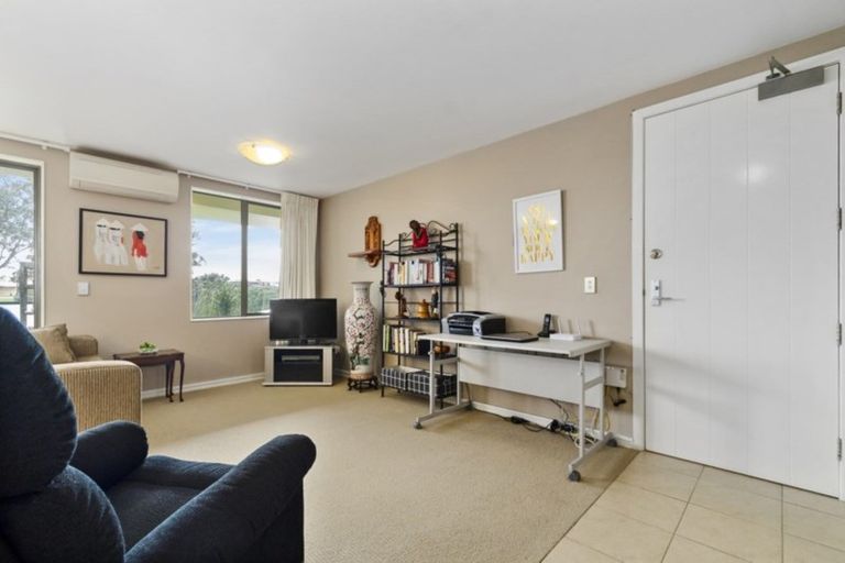 Photo of property in 1/15 Waihi Way, East Tamaki, Auckland, 2013