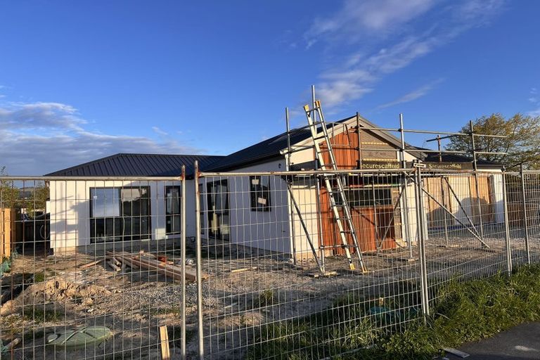 Photo of property in 4 Kearns Drive, Halswell, Christchurch, 8025