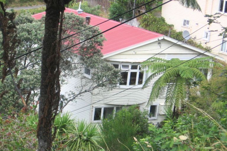 Photo of property in 27 Asquith Terrace, Brooklyn, Wellington, 6021