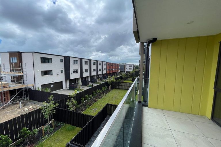 Photo of property in 103/5 Newelm Lane, Flat Bush, Auckland, 2019