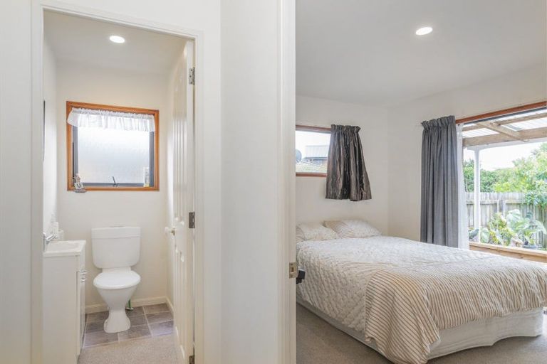 Photo of property in 17 Seascape Avenue, Whitianga, 3510