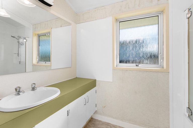 Photo of property in 208 Studholme Street, Morrinsville, 3300