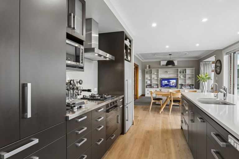 Photo of property in 17 Wilson Avenue, Saint Clair, Dunedin, 9012