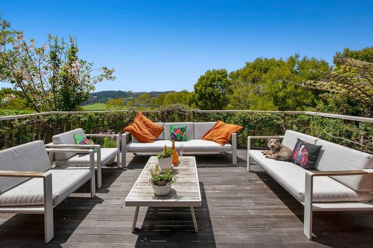 Photo of property in 170 Oyster Point Road, Kaukapakapa, Warkworth, 0984