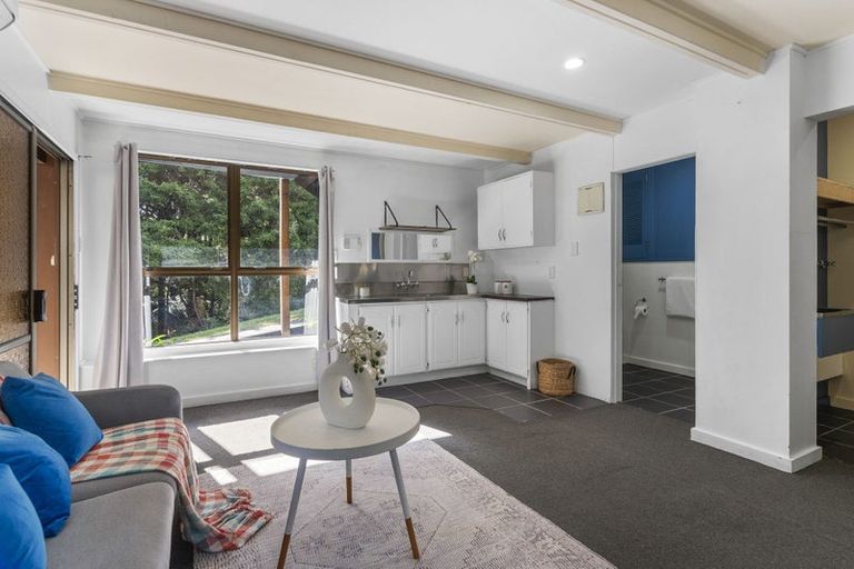 Photo of property in 5 Grevillea Court, Totara Heights, Auckland, 2105