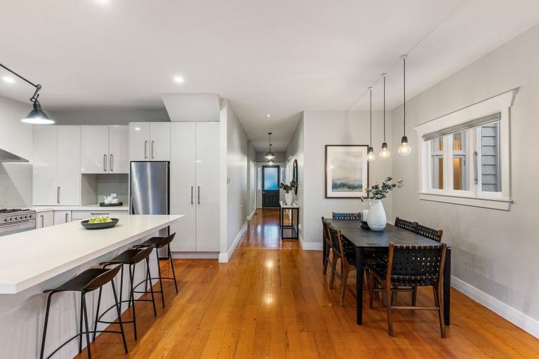 Photo of property in 19 Burnley Terrace, Mount Eden, Auckland, 1024