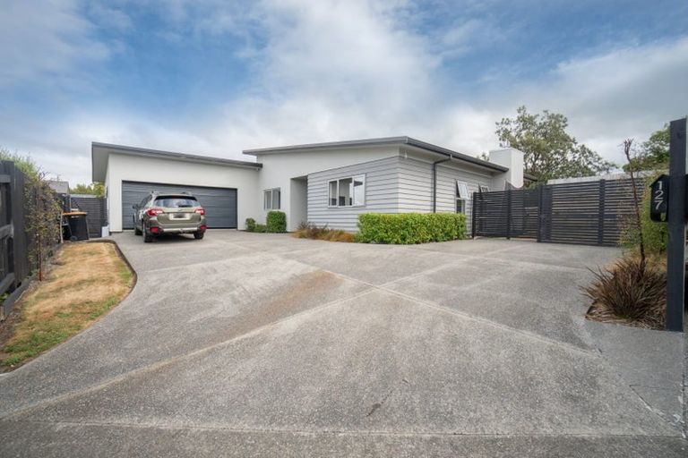 Photo of property in 127 Atawhai Road, Fitzherbert, Palmerston North, 4410