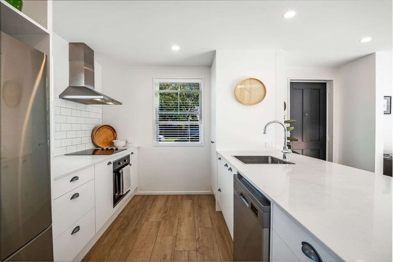 Photo of property in 1/26 Devon Street, Sydenham, Christchurch, 8023