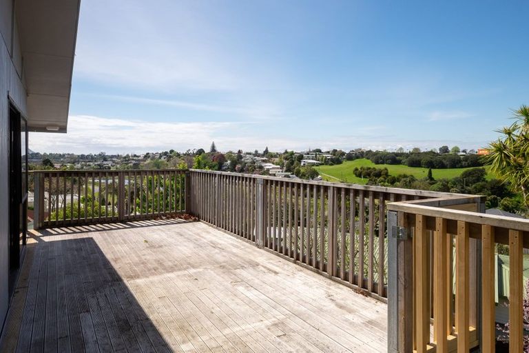 Photo of property in 98 Coopers Road, Gate Pa, Tauranga, 3112