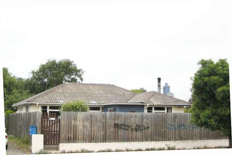 Photo of property in 12 Lenton Street, Aranui, Christchurch, 8061