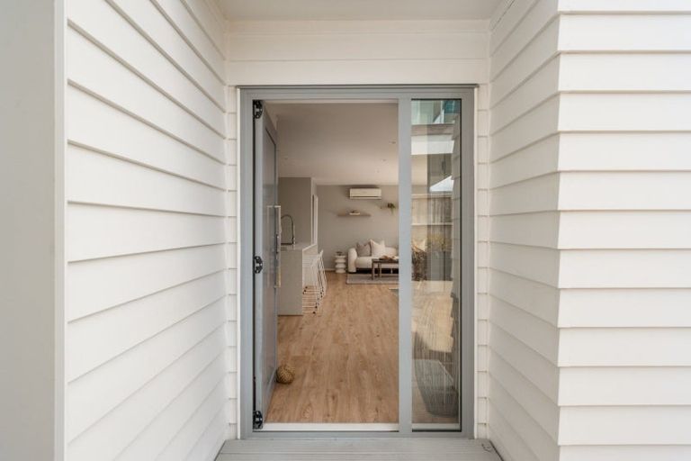 Photo of property in 1330b Papamoa Beach Road, Papamoa Beach, Papamoa, 3118