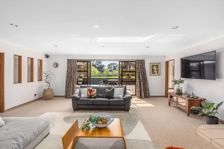 Photo of property in 40 Makora Road, Otaihanga, Paraparaumu, 5036