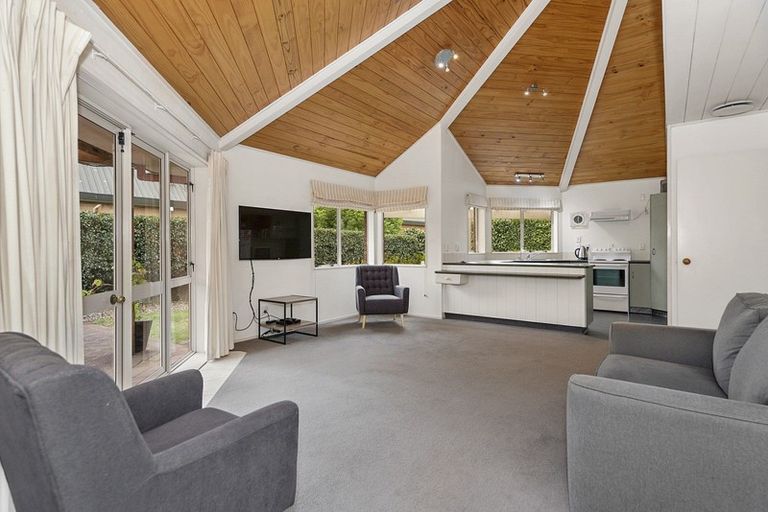 Photo of property in 102 Endeavour Avenue, Flagstaff, Hamilton, 3210