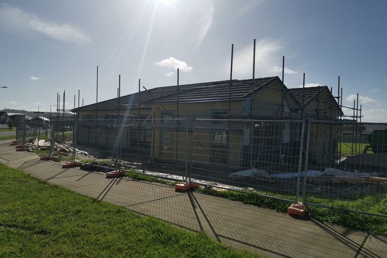 Photo of property in 11 Zadar Street, Kumeu, 0810