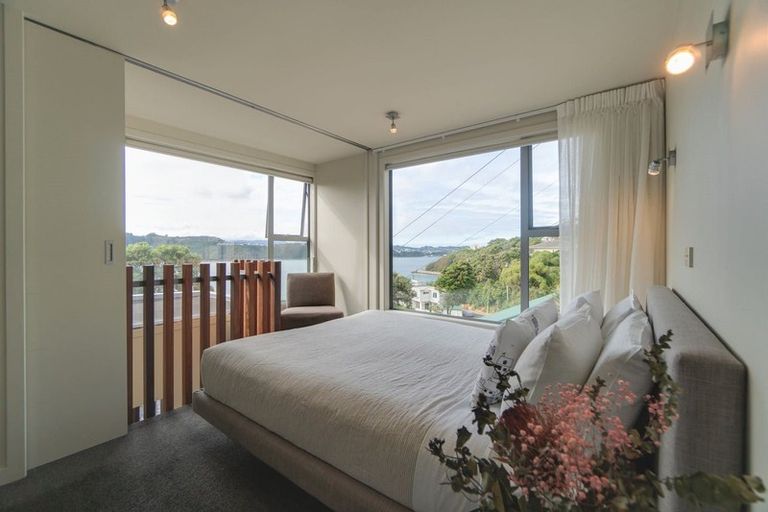 Photo of property in 44 Maida Vale Road, Roseneath, Wellington, 6011