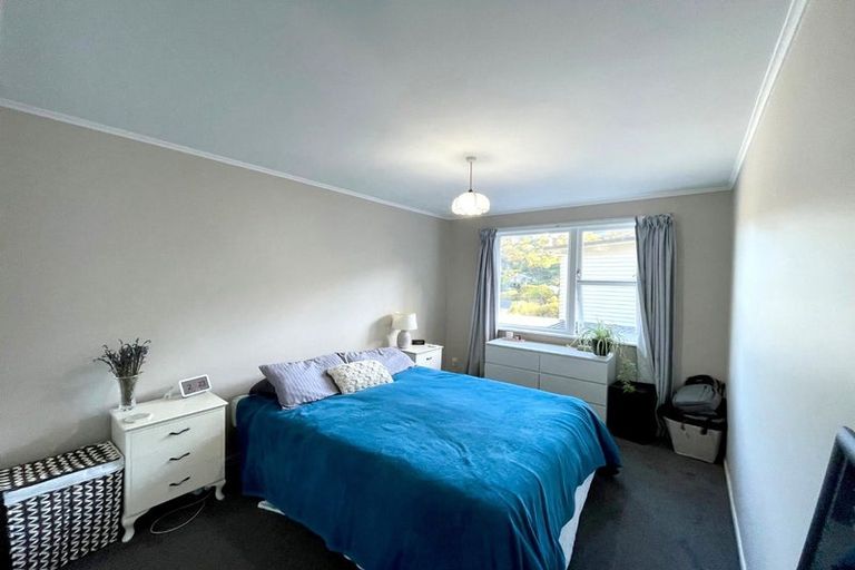 Photo of property in 7 Chaucer Way, Karori, Wellington, 6012