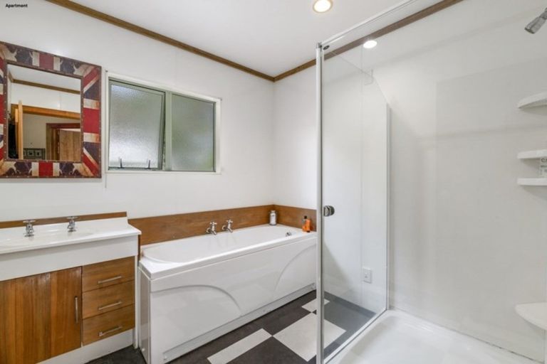 Photo of property in 97 Greenhill Road, Waikanae, 5391