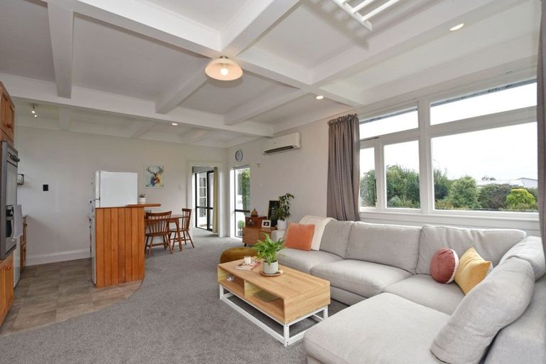 Photo of property in 31 Highfield Terrace, Newfield, Invercargill, 9812