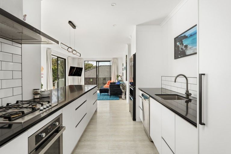 Photo of property in 83 Adler Drive, Ohauiti, Tauranga, 3112