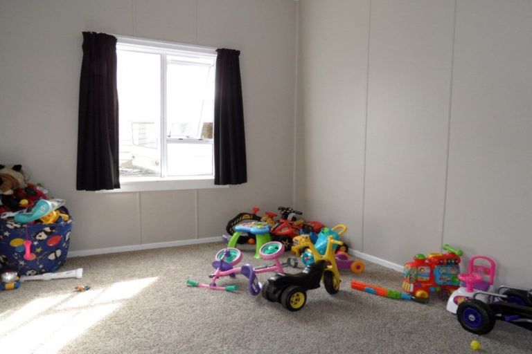 Photo of property in 78 Hamilton Street, East Gore, Gore, 9710