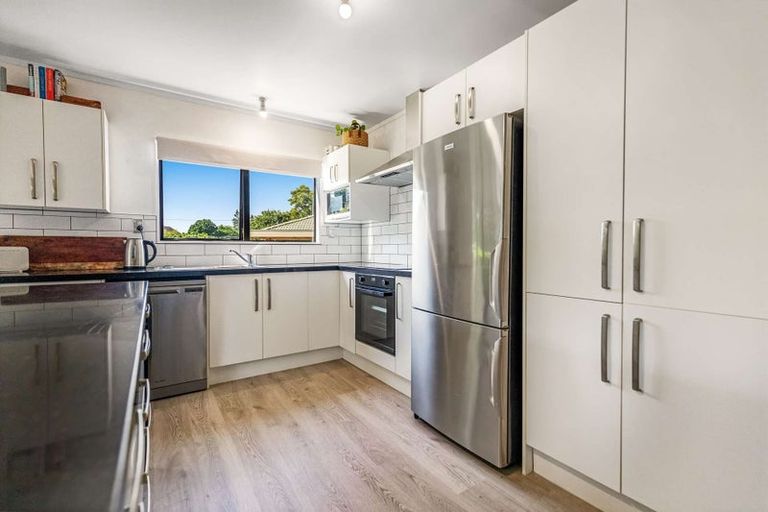 Photo of property in 146 Ross Street, Pirongia, 3802