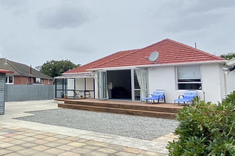 Photo of property in 35 Wilton Crescent, Bishopdale, Christchurch, 8053