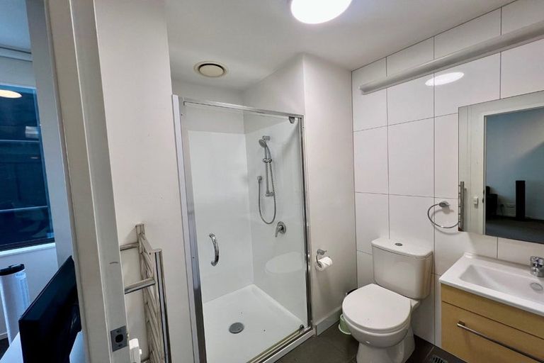 Photo of property in Twin Towers, 306/17 Putney Way, Manukau, Auckland, 2104
