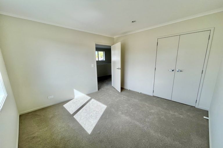 Photo of property in 18 Akeake Lane, Manurewa, Auckland, 2102