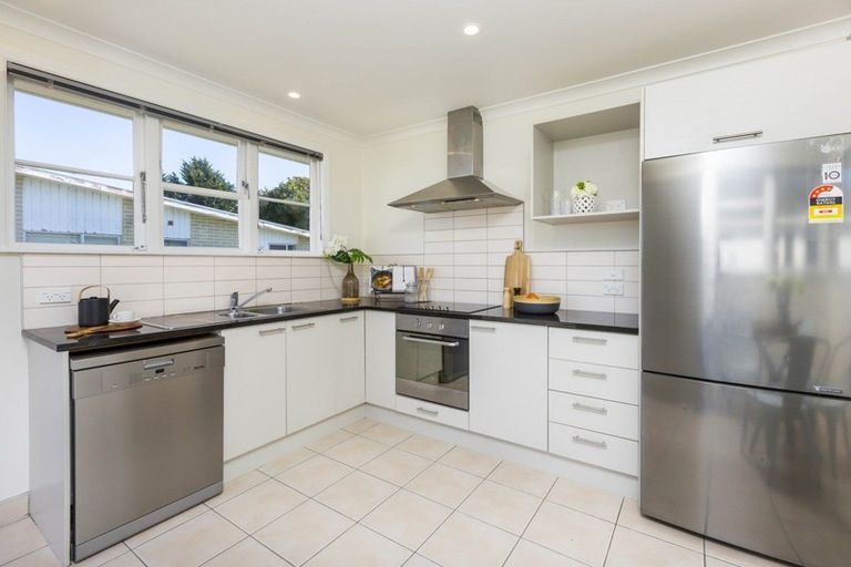 Photo of property in 30a Ranfurly Street, Trentham, Upper Hutt, 5018