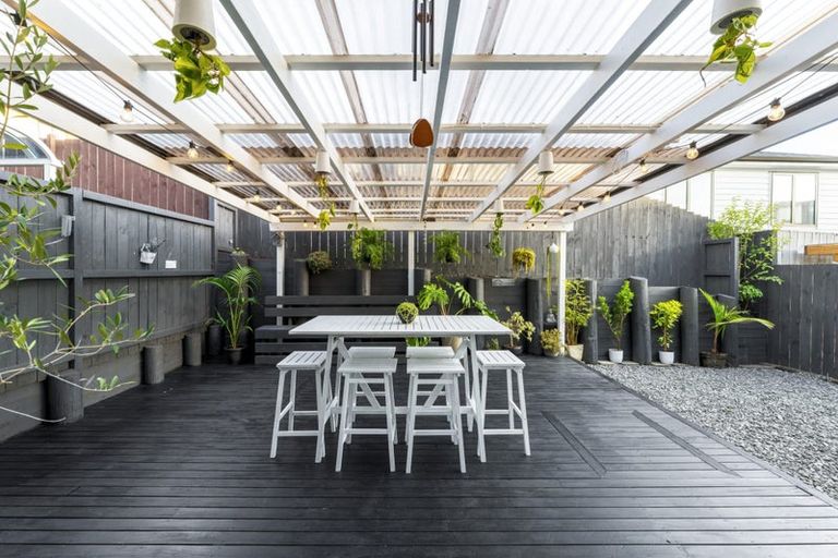 Photo of property in 41 Sunshine Boulevard, Sunnyvale, Auckland, 0612