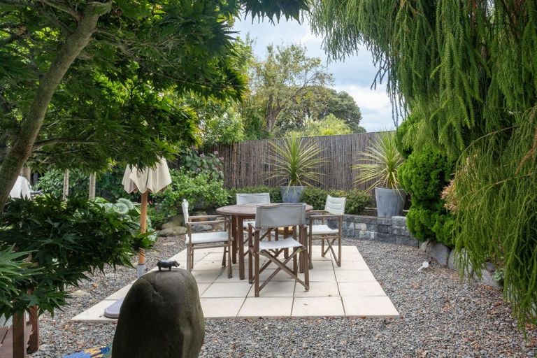 Photo of property in 29 Cameron Road, Bluff Hill, Napier, 4110