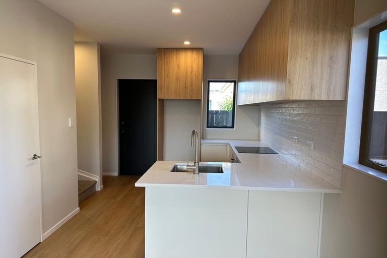 Photo of property in 3/13 Thomas Road, Mangere, Auckland, 2022