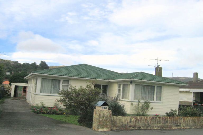 Photo of property in 148 Main Road, Tawa, Wellington, 5028