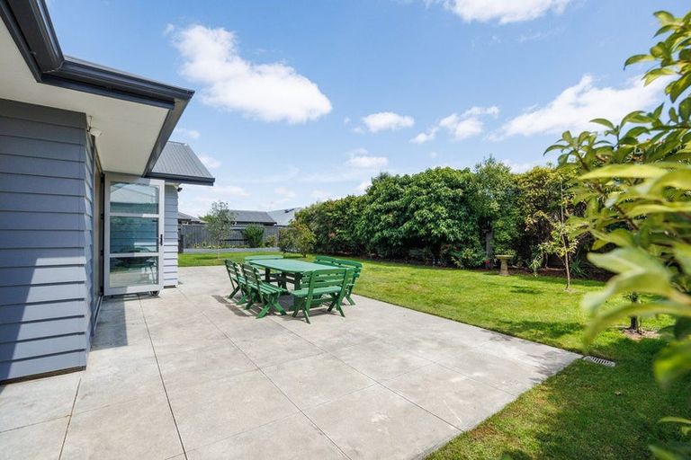 Photo of property in 49 Rodeo Drive, Kelvin Grove, Palmerston North, 4414