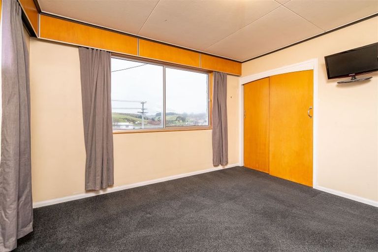 Photo of property in 3 Mcneil Street, Balclutha, 9230