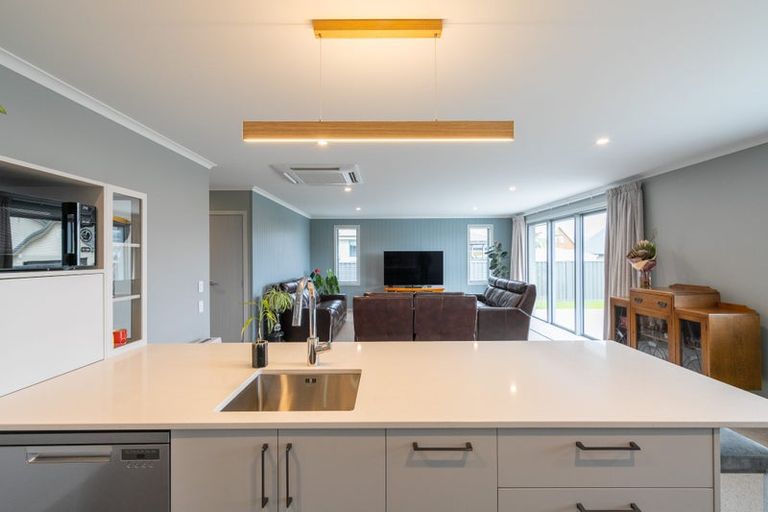 Photo of property in 22a Lawson Burrows Crescent, Te Anau, 9600