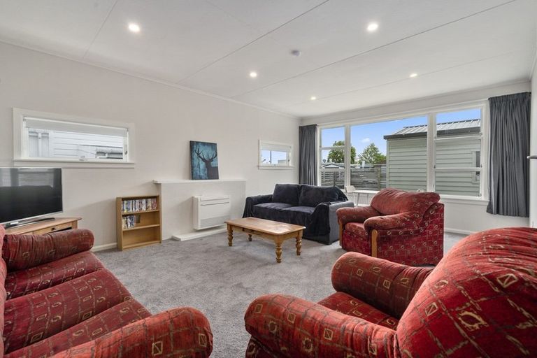 Photo of property in 96 Ferguson Street, West End, Palmerston North, 4412