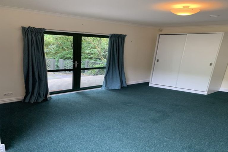 Photo of property in 14 Marjory Close, Broadmeadows, Wellington, 6035