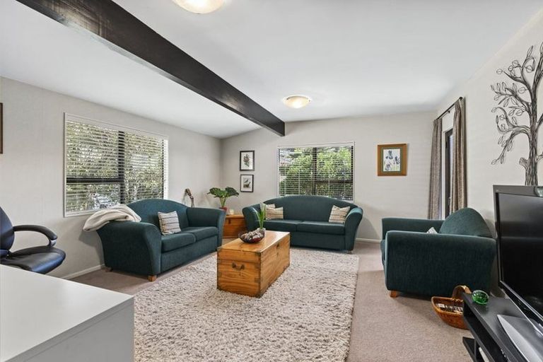 Photo of property in 28 Rossiter Crescent, Lynmouth, New Plymouth, 4310